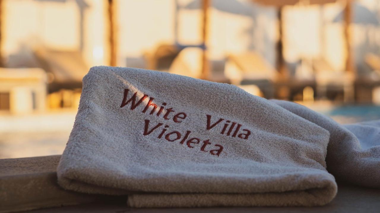 Luxury Apartments White Villa Violeta Мандре Екстериор снимка
