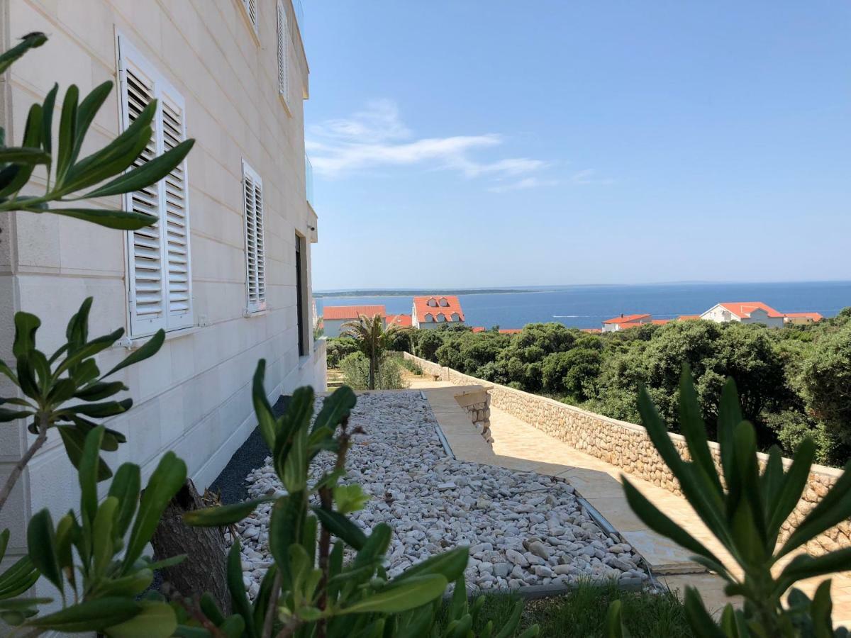 Luxury Apartments White Villa Violeta Мандре Екстериор снимка