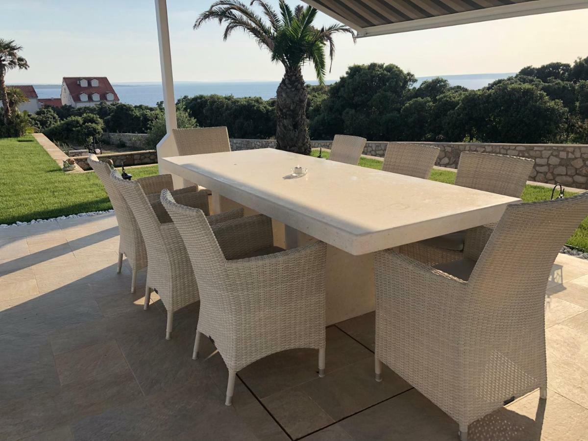 Luxury Apartments White Villa Violeta Мандре Екстериор снимка